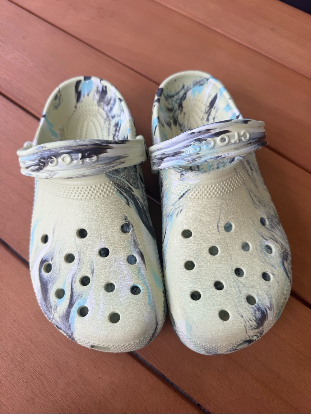 CROCS Kids' Marbled Pale Yellow & Blue Slip-On Clog